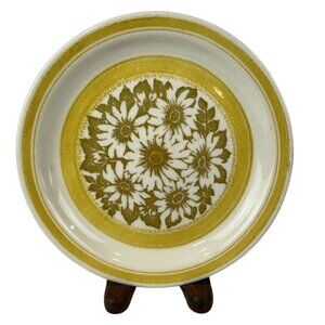 Vintage 1970s Jamestown China Ironstone Yellow Daisies 7-1/4” Salad Dessert Plat